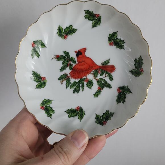 Lefton China Cardinal & Holly Scalloped Candy Dish Bowl 02966 Gold Rim Japan 5" - Picture 9 of 10